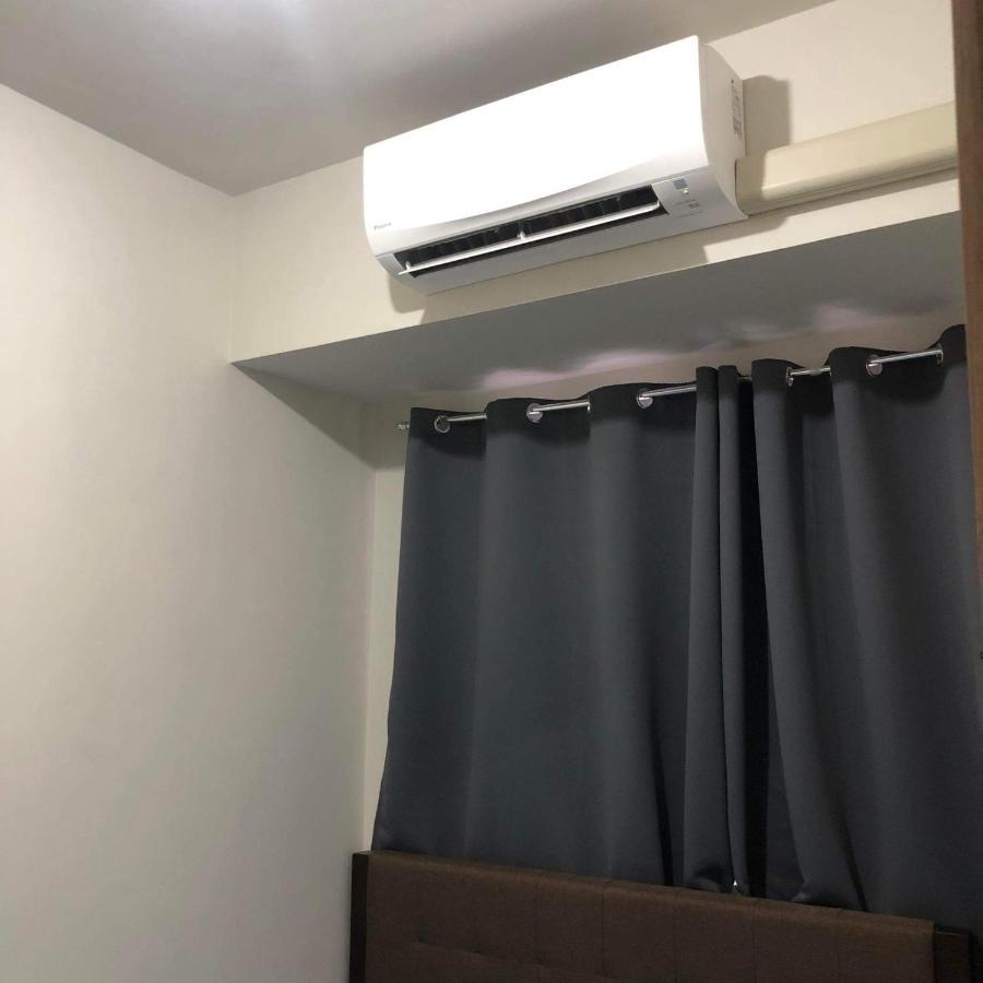 Condo Staycation Near Mall Of Asia Manila Exteriör bild