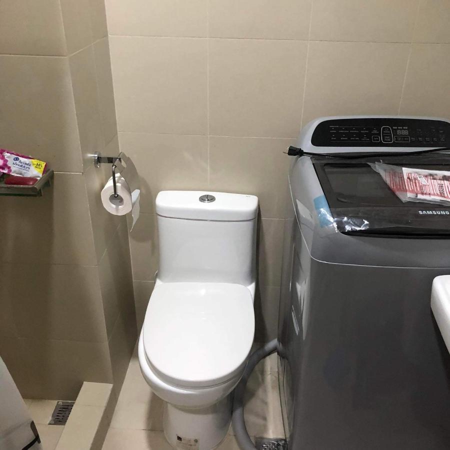 Condo Staycation Near Mall Of Asia Manila Exteriör bild